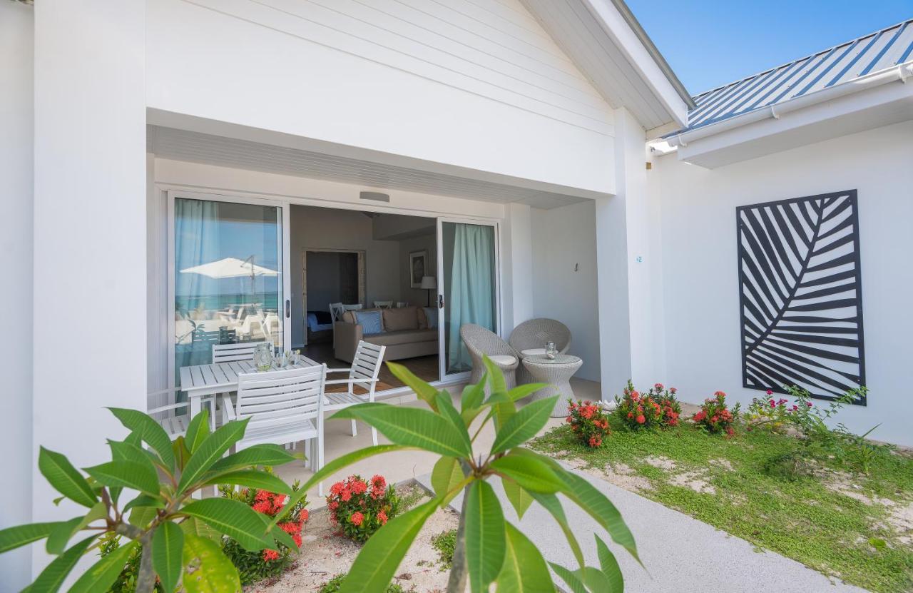 Le Nautique Beachfront Apartments Anse Royale Exterior foto