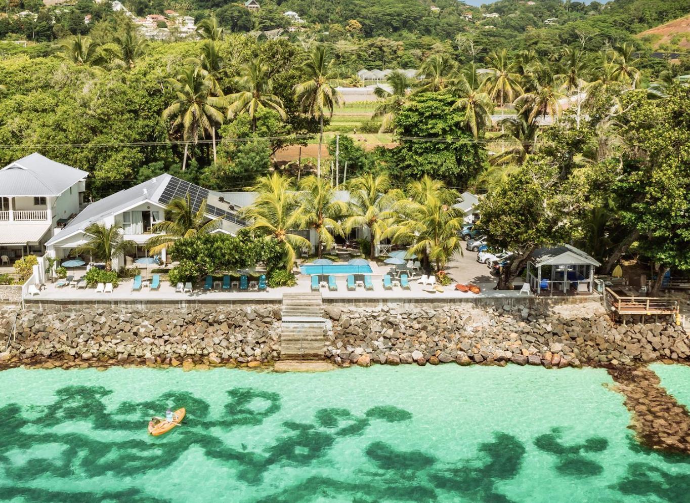 Le Nautique Beachfront Apartments Anse Royale Exterior foto