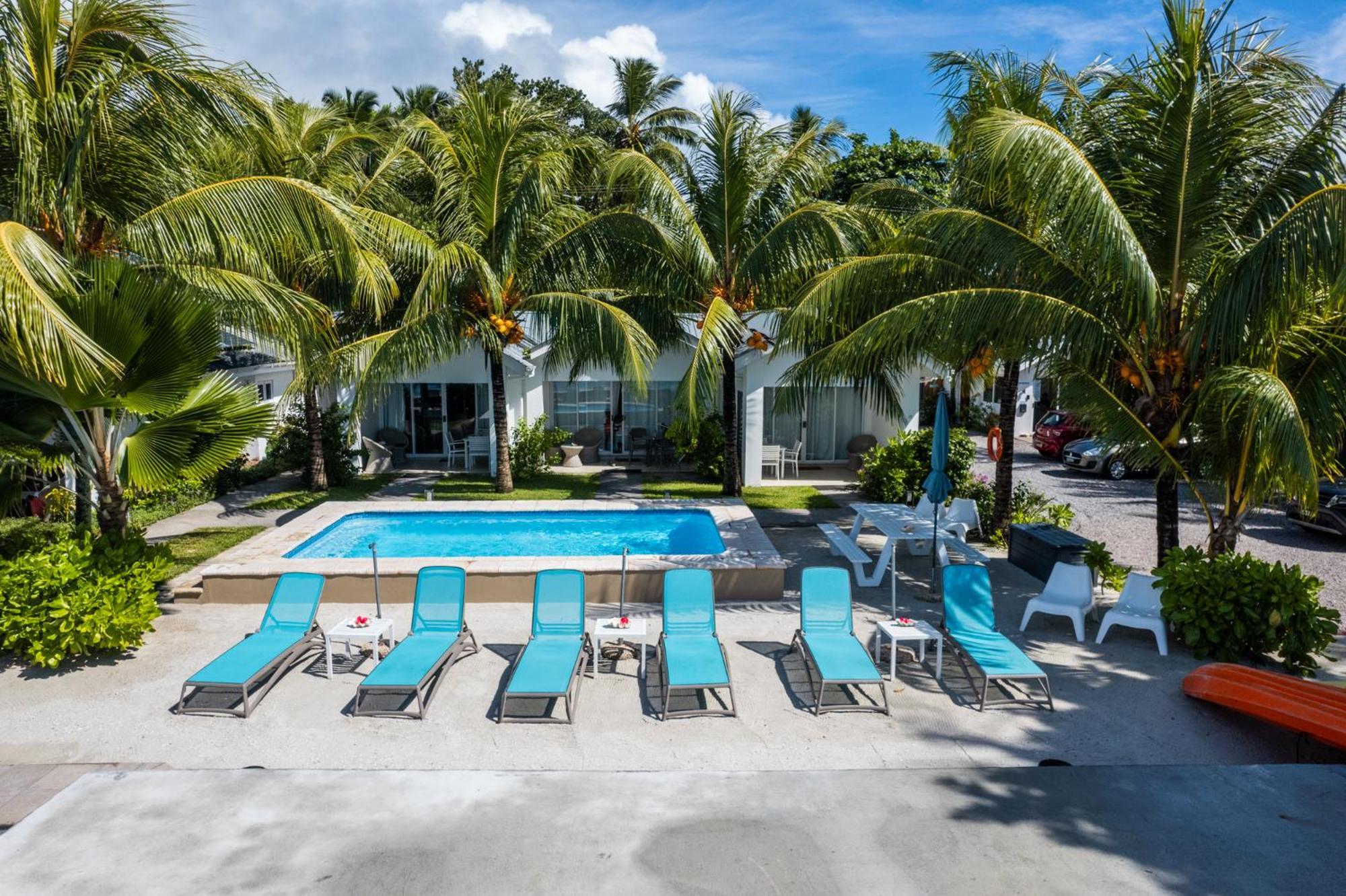 Le Nautique Beachfront Apartments Anse Royale Exterior foto