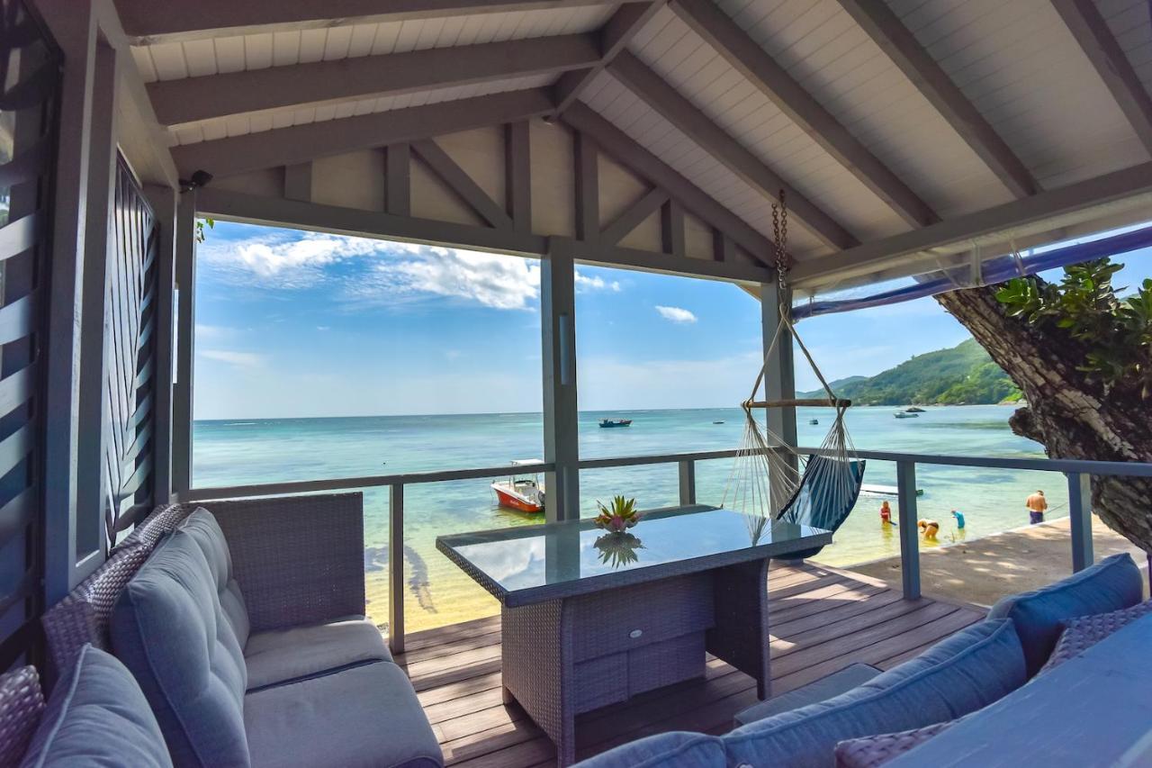 Le Nautique Beachfront Apartments Anse Royale Exterior foto